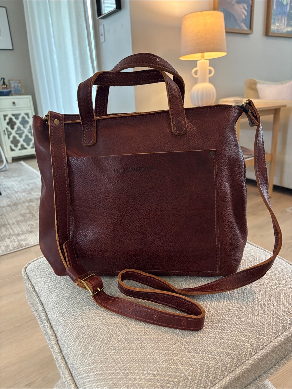 Portland Leather Goods OG STUNNER LIKE NEW Medium Crossbody Tote W/ Zipper PLG